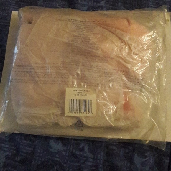 Tiny Tillia Animal Hat & Mitten Set Pink - Picture 3 of 3